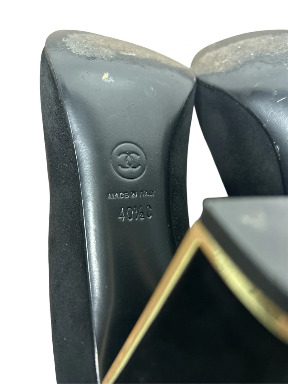 CHANEL Black Suede Cap Toe Pumps Heels CC Logo Gold Trim Size 40.5C Luxury